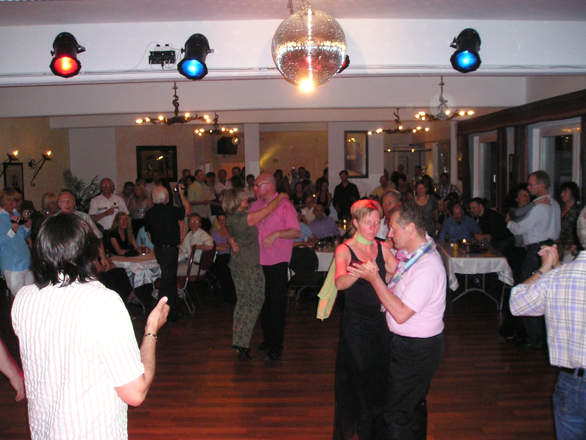 Tanzen ist lächeln mit den Füßen