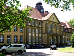 Das Bild zeigt das Rathaus der Stadt Datteln.