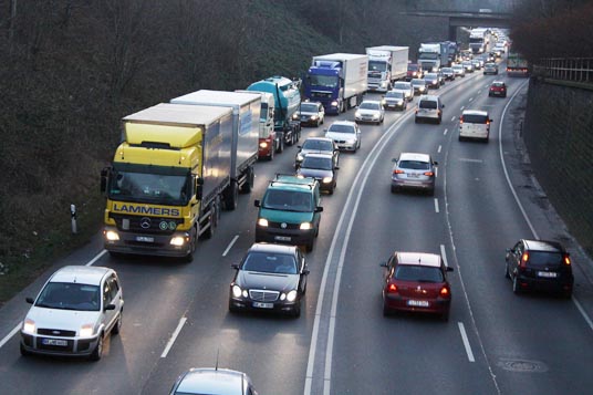 Das Bild zeigt die A 52