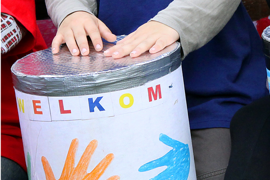 Das Bild zeigt den MUS-E-Unterricht