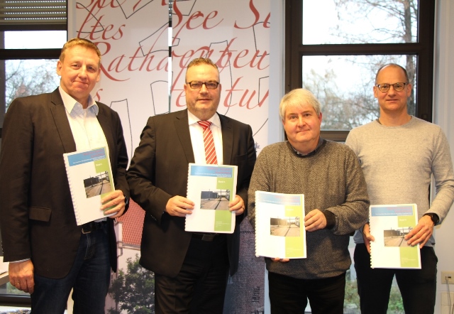 Sie stellten den neuen Band vor, v.li.: Dirk Meussen, Bodo Klimpel, Gregor Husmann und Jürgen Schröder.