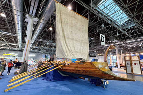 Römerschiff auf der Boot 24 - Foto LWL-Römermuseum
