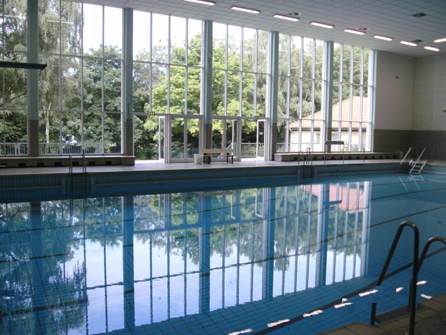 Hallenbad