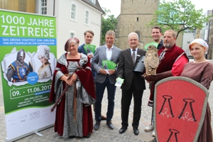 Pressefoto Zeitreise - Stadt Recklinghausen und Veranstalter stellten das Programm zur Zeitreise vor.