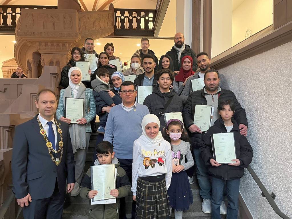 Im Rathaus fanden einmal mehr Einbürgerungen statt. Foto: Stadt RE