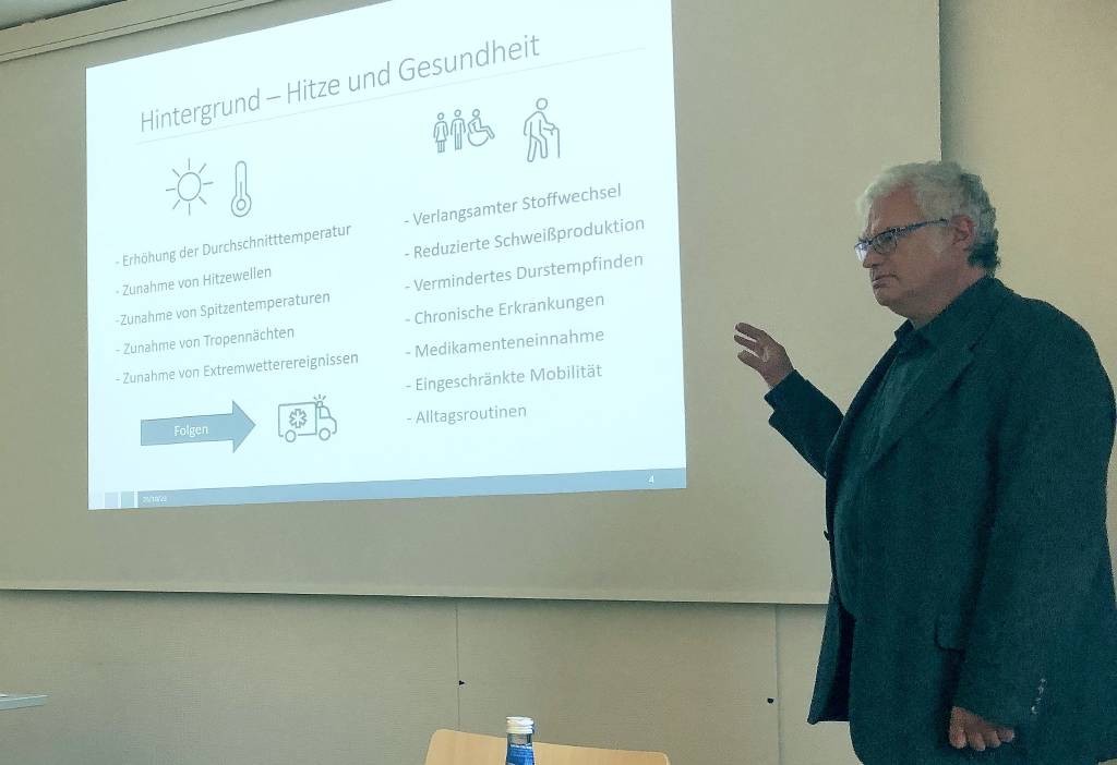 Die Auftaktveranstaltung fand bei der DRK statt. Foto. Seniorenbeirat der Stadt RE