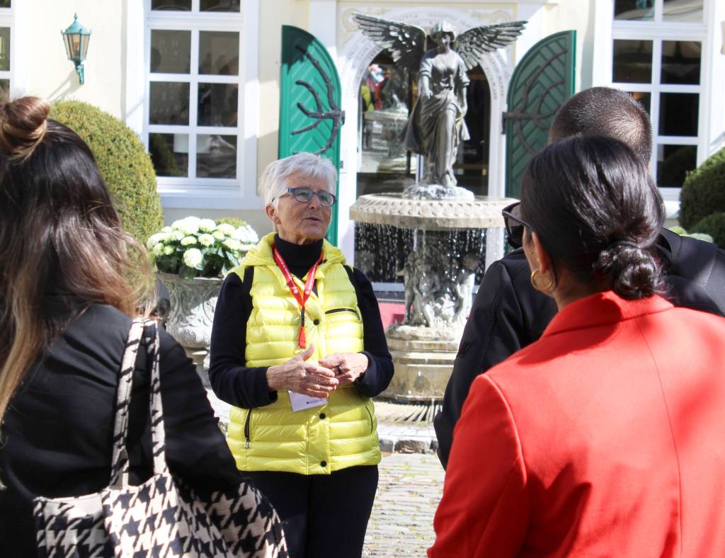 Foto einer Altstadtführung. Foto: Stadt RE