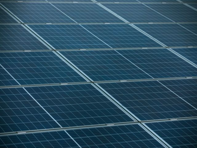 Eine Photovoltaikanlage. Foto. unsplash