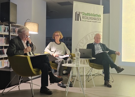 Professor Heinrich Theodor Grütter (li.), Kirsten Diederichs und Prof. Dr. Ferdinand Ullrich