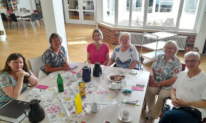 Treffen von Helfer*innen des Häuslichen Entlastungsdienstes.