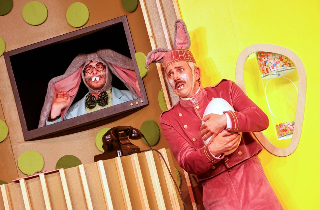 Szene Tiere im Hotel. Foto: M. Buettner