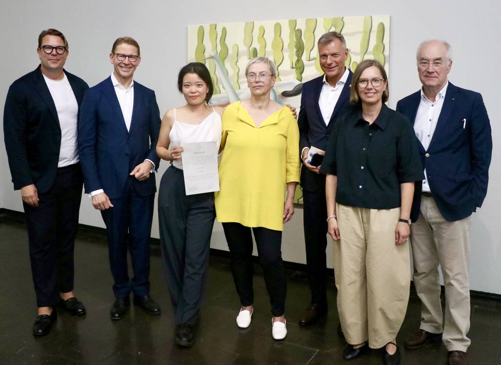 Foto der Preisübergabe. Foto: Stadt RE