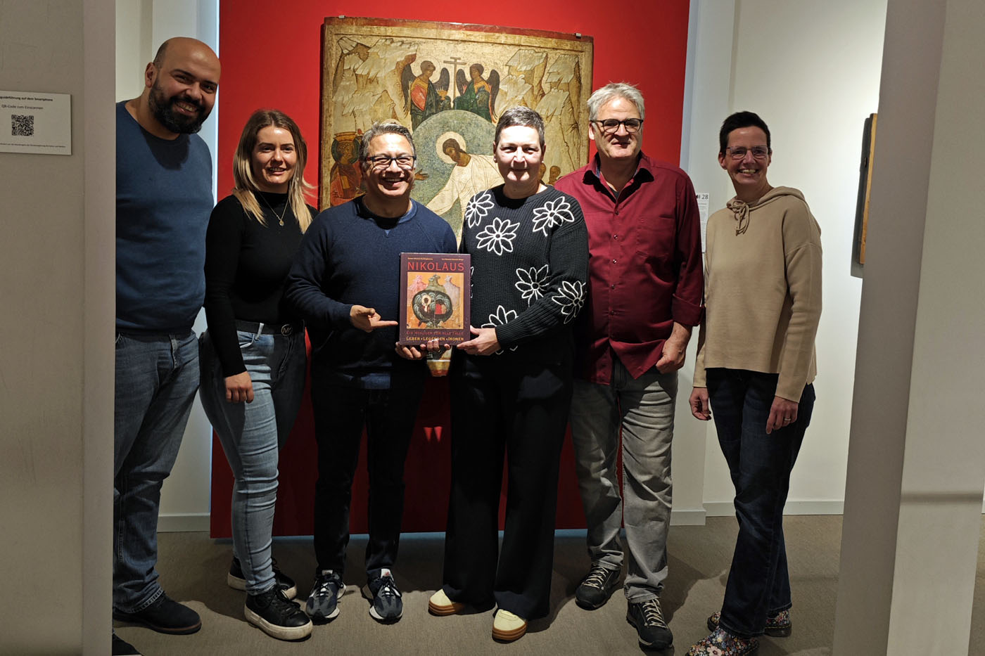 Auch ein Besuch des Ikonen-Museums stand auf dem Programm (v. li.): Himmetullah Caglan, Corinna Srol (beide BR&Uuml;CKE), Mohamed Kheraki (Stellvertretender B&uuml;rgermeister Douai), Claudia Schweppe (Stellvertretende B&uuml;rgermeisterin der Stadt Recklinghausen), Klaus Herrmann (Leiter der BR&Uuml;CKE), Sabine Meierhans (Ratsmitglied der SPD im Stadtrat Recklinghausen). 