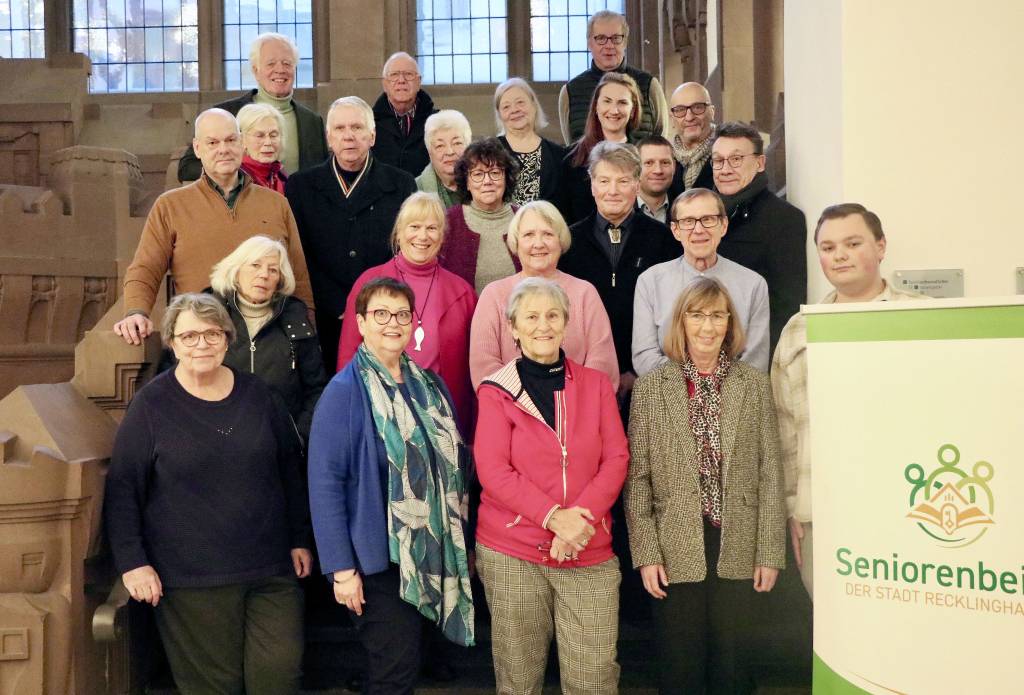 Insgesamt 20 Mitglieder umfasst der neue Seniorenbeirat der Stadt Recklinghausen. Foto: Stadt RE