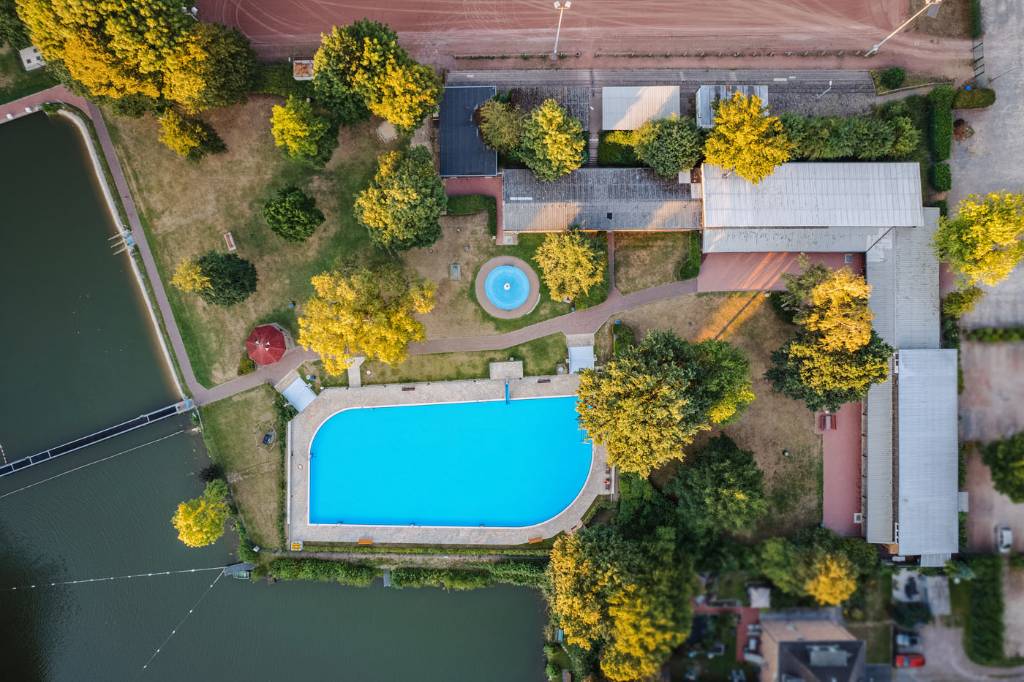 Luftbild vom Naturfreibad Suderwich.