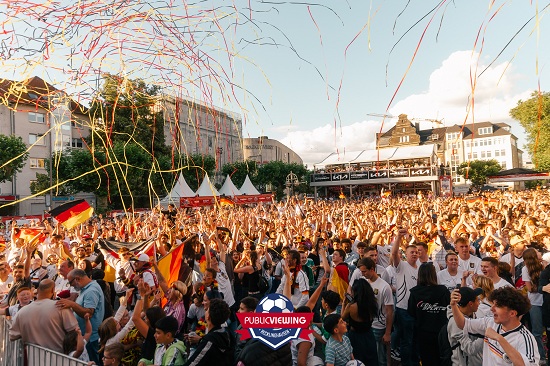 Public Viewing