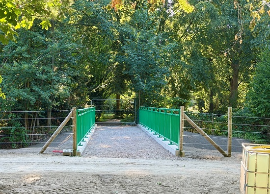 Br&uuml;cke S&uuml;dfriedhof