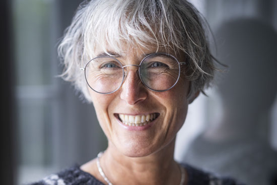 Andrea Paluch er&ouml;ffnet die Literaturtage mit ihrer Lesung im Ruhrfestspielhaus. Foto: Dominik Butzmann