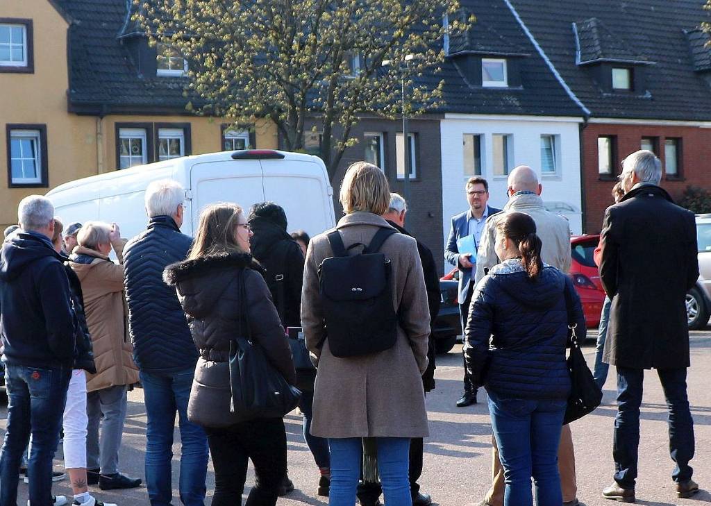Bei einer Ideenwerkstatt im Jahr 2023 konnten B&uuml;rger*innen ihre Vorstellungen f&uuml;r den Gertrudisplatz einflie&szlig;en lassen. Foto (Archiv): Stadt RE 