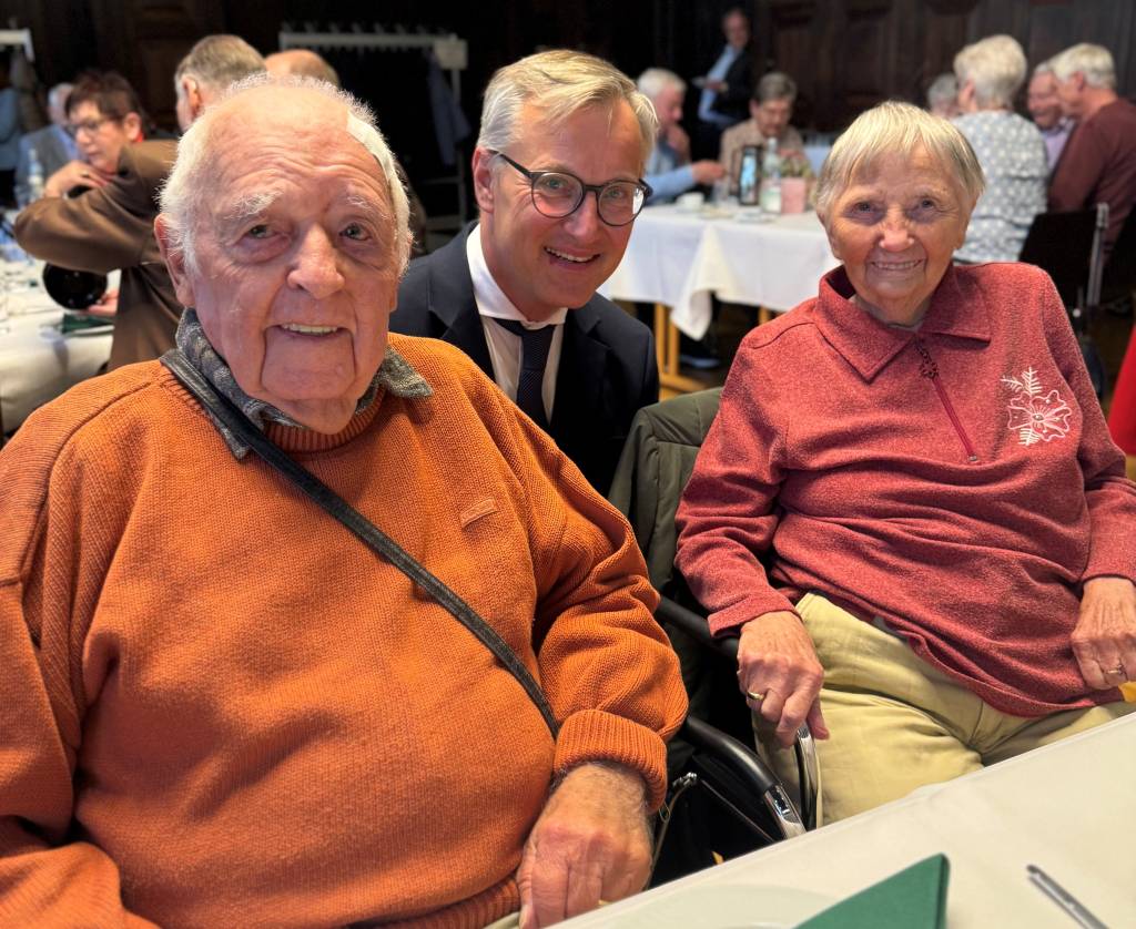 BM Tschersich mit Maria und Friedhelm Apitz