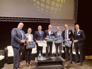 v.l.n.r. Hermann Böckmann, Sara Wuttke, Thomas Wessel, Carsten Schlieter, Christian Zumschilde, Prof. Dr. Bernd Kriegesmann, Christoph Tesche