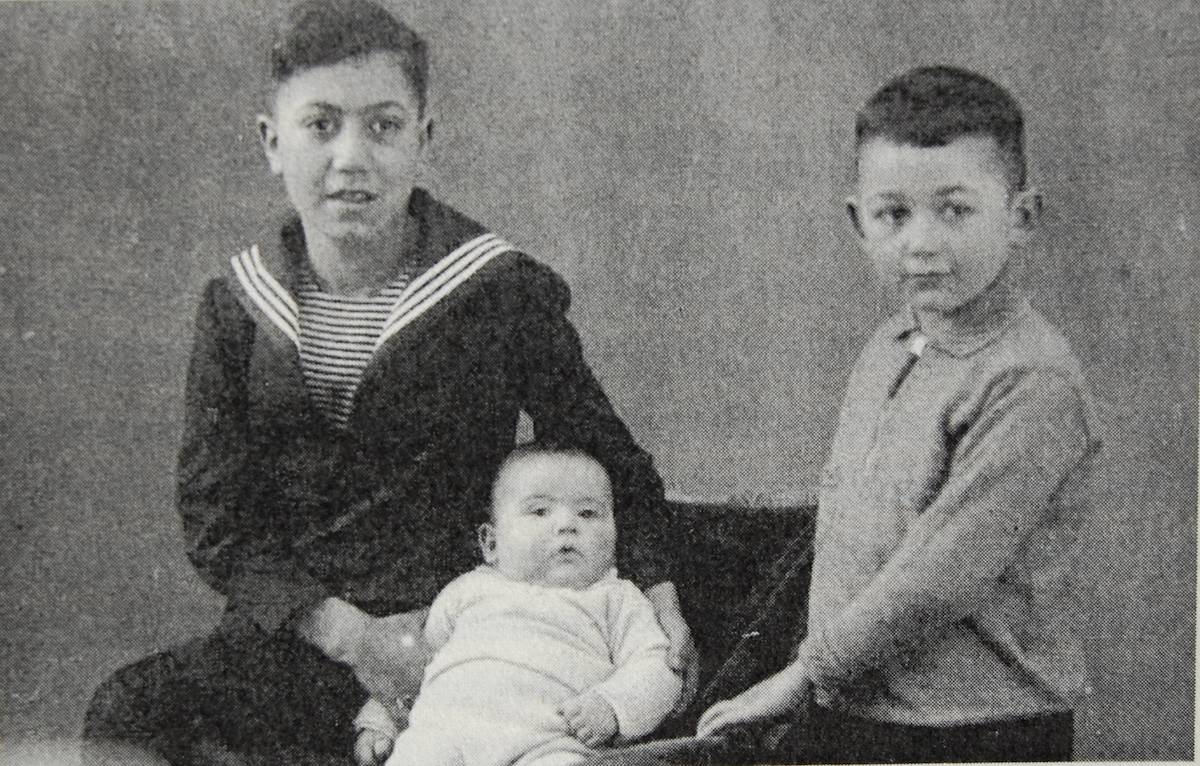 Brüder Hans, Norbert und Rolf Abrahamsohn um 1933 (Foto: Abrahamsohn)