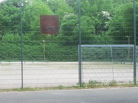 Schulhof K&auml;the-Kollwitz-Gesamtschule