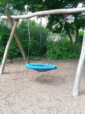 Nestschaukel