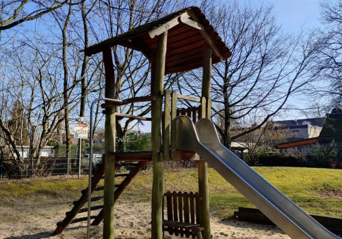 Spielplatz Senheimer Stra&szlig;e