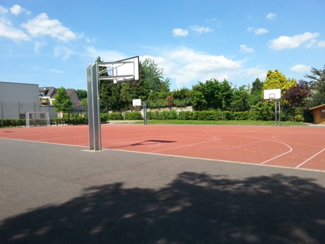 Schulhof Gymnasium Hittorf