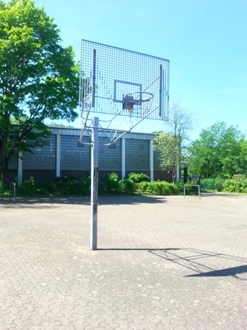 Schulhof Paulus Canisius