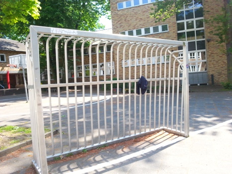 Schulhof Realschule Otto-Burrmeister