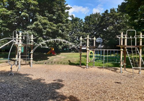 Spielplatz Breuskesbachstra&szlig;e