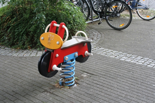 Spielplatz Steinstra&szlig;e