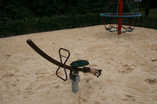 Wippe Hexenbesen